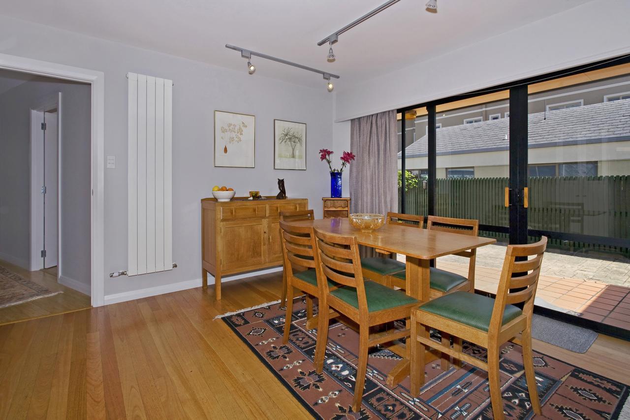 Riverside Villa - In The City By The River! Nelson Esterno foto